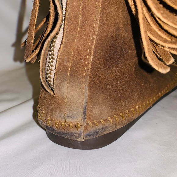 Minnetonka Brown High Top Fringe Bootie :: 8 - Picture 5 of 6
